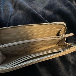 michael kors wallet